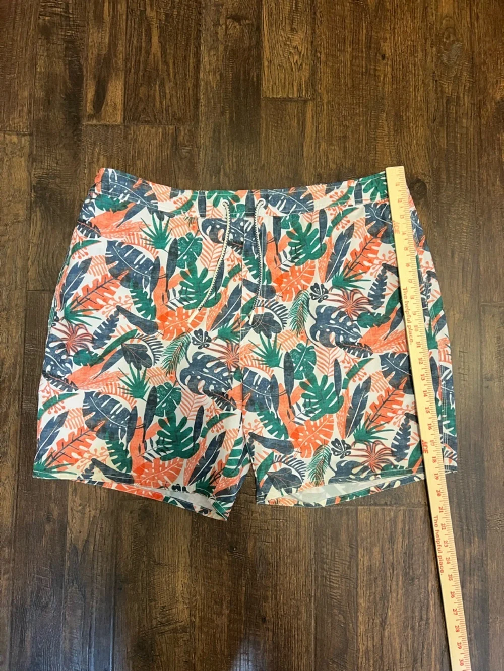 johnnie-O Largo Swim Trunks Size Men’s XXL Color Blue/Green/Orange